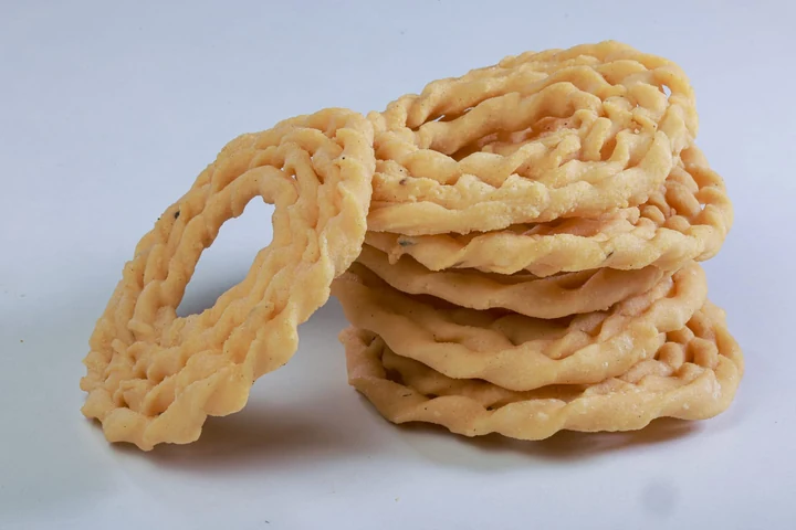Kai Murukku from the KK Chips collection